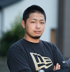 茨城県筑西市の浅香塗装　代表 浅香祐介